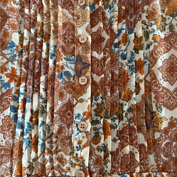 Lucky Brand Multicolor Long Sleeve Dress. PTP 20”. Length 37” - Picture 4 of 6